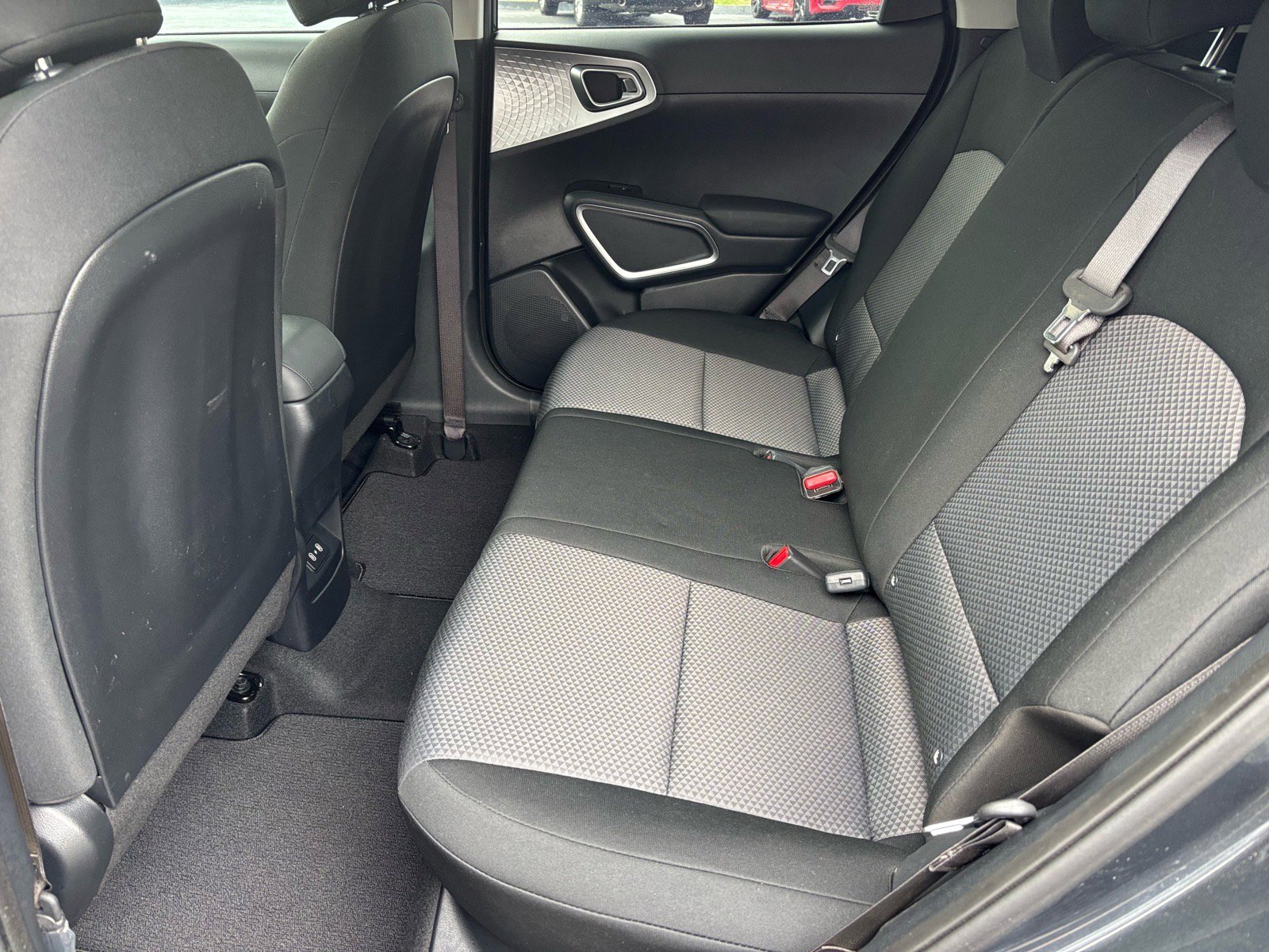 Used 2023 Kia Soul S FWD image 10