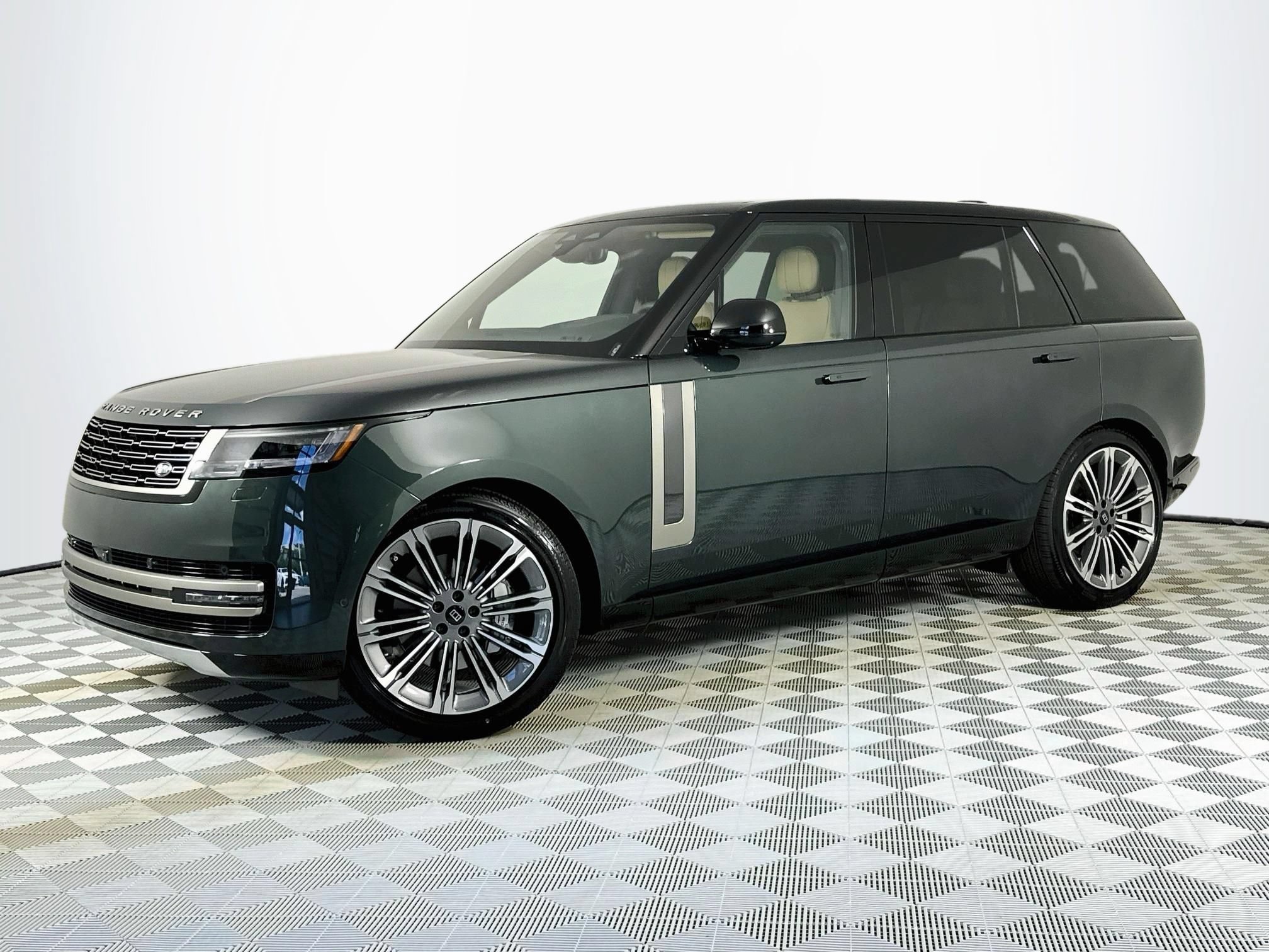 New 2027 Land Rover Range Rover Long Wheelbase SE
