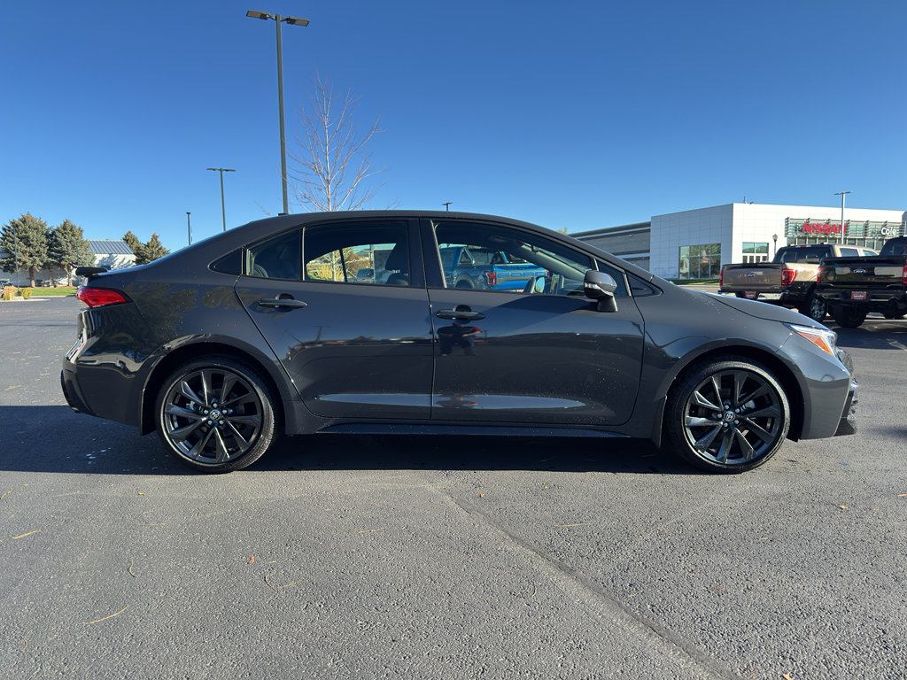 Certified 2025 Toyota Corolla SE image 2