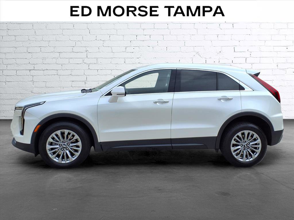 Certified 2024 Cadillac XT4 Premium Luxury AWD/4WD image 2