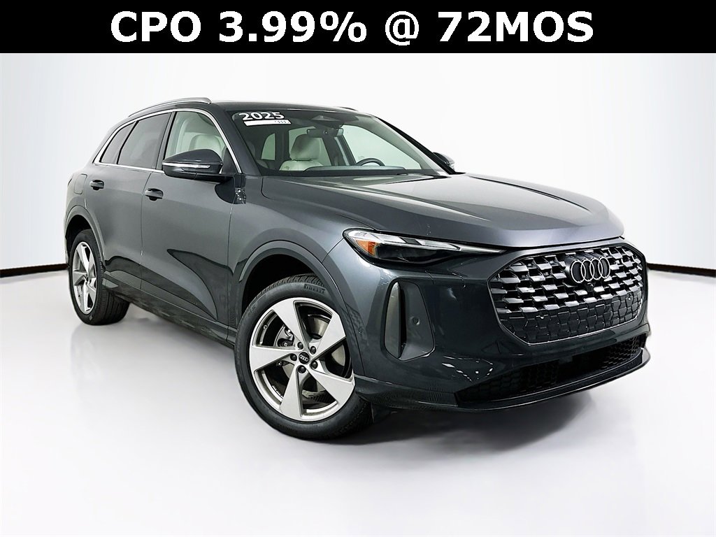 Certified 2025 Audi Q5 Premium w/ Convenience Package image 1