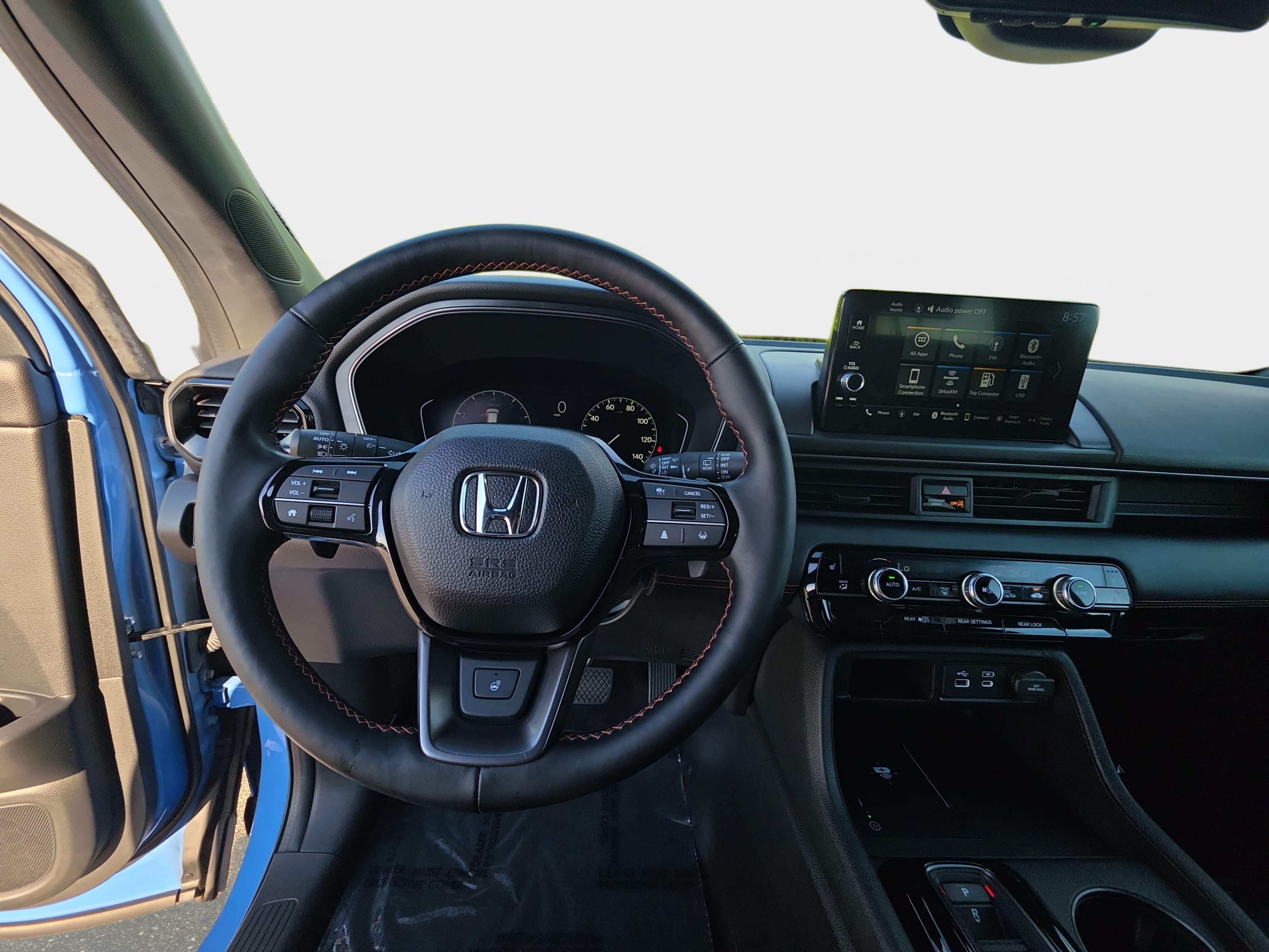 Used 2023 Honda Pilot TrailSport image 18