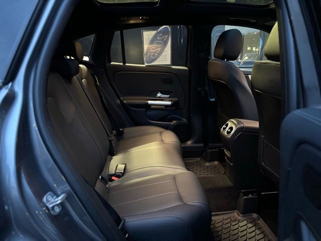 Used 2025 Mercedes-Benz GLA 250 GLA 250 image 40