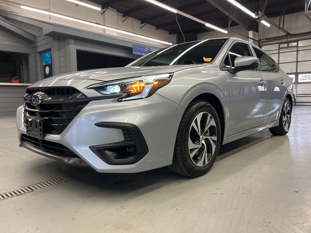 Certified 2025 Subaru Legacy Premium image 3