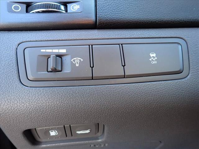 Used 2011 Hyundai Sonata GLS FWD image 11