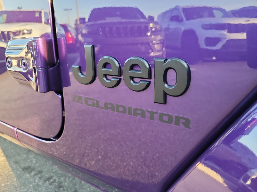 New 2026 Jeep Gladiator Sport AWD/4WD image 7