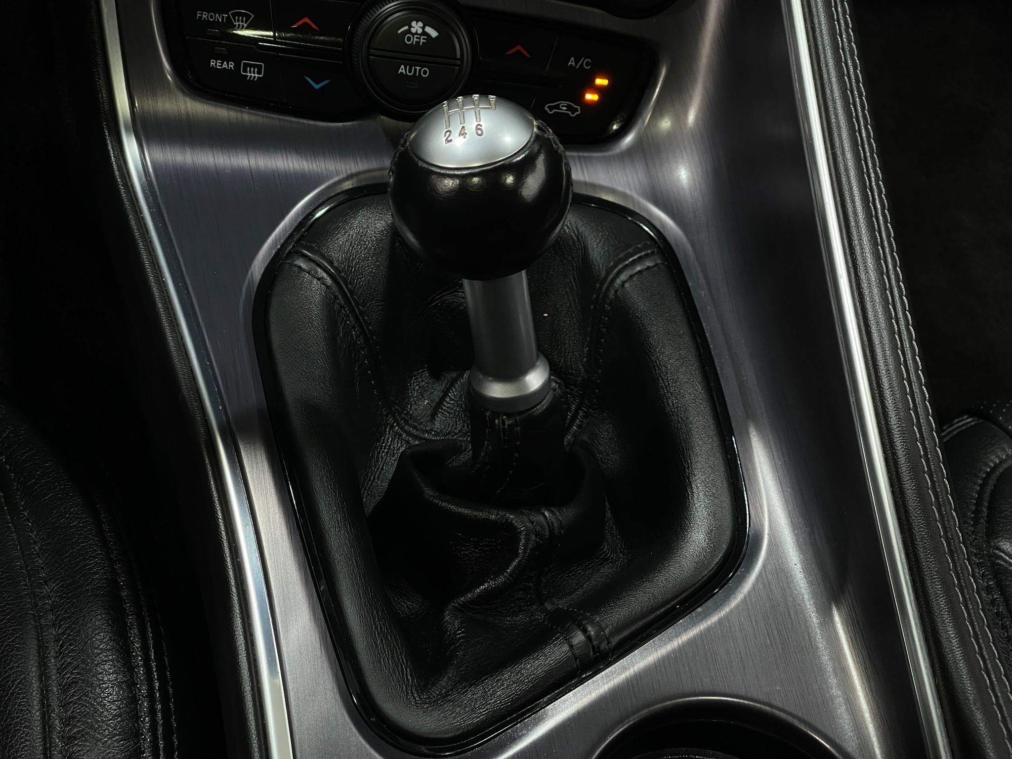 Used 2018 Dodge Challenger R/T Scat Pack RWD image 28