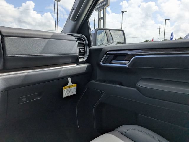 New 2026 Chevrolet Silverado 1500 LT w/ Z71 Off-Road Package AWD/4WD image 17