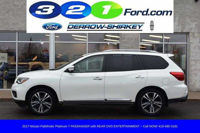 Used 2017 Nissan Pathfinder Platinum w/ Family Entertainment Package image 2