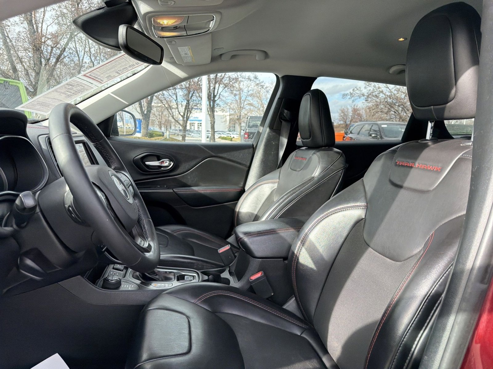 Used 2021 Jeep Cherokee Trailhawk w/ Comfort/Convenience Group image 18