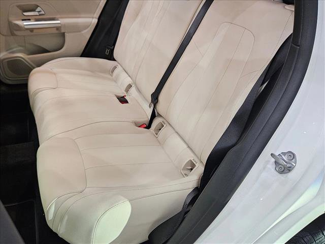 Used 2023 Mercedes-Benz GLA 250 image 16