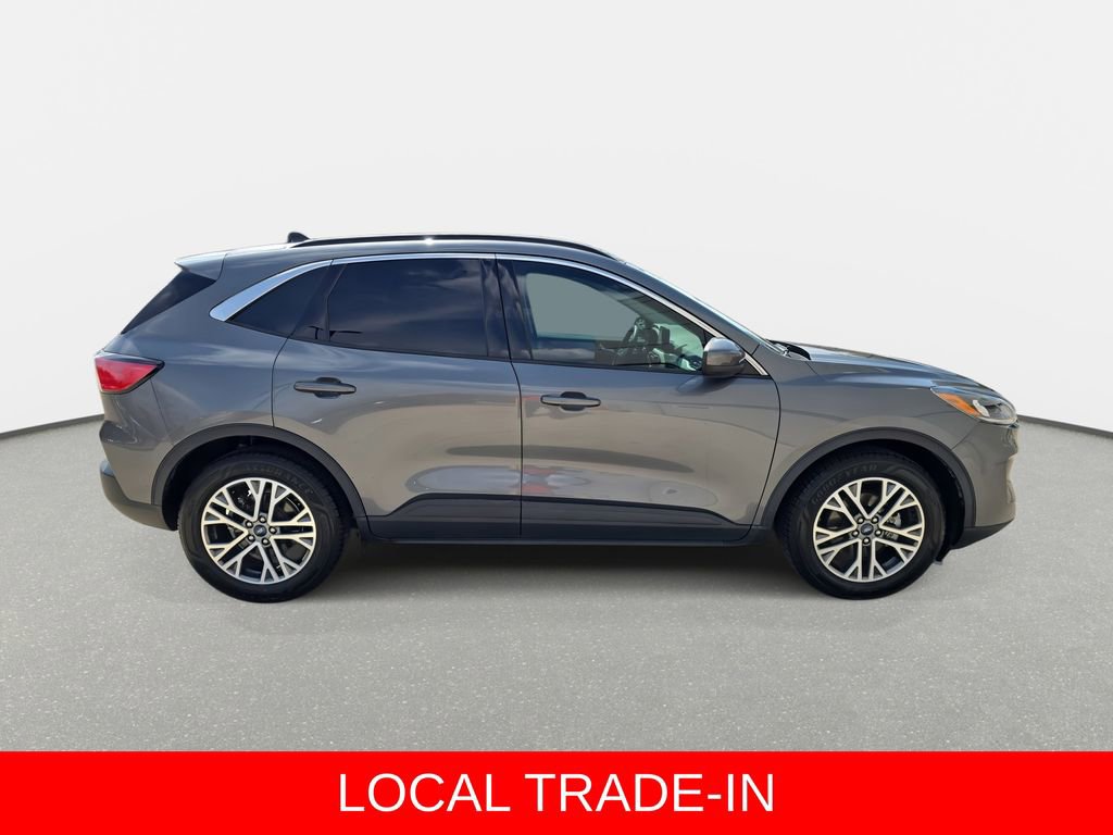 Used 2022 Ford Escape SEL w/ Technology Package image 4