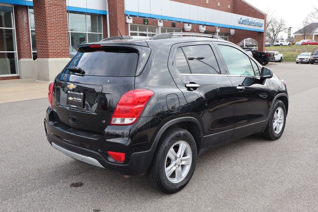 Used 2019 Chevrolet Trax LT w/ LT Convenience Package image 29