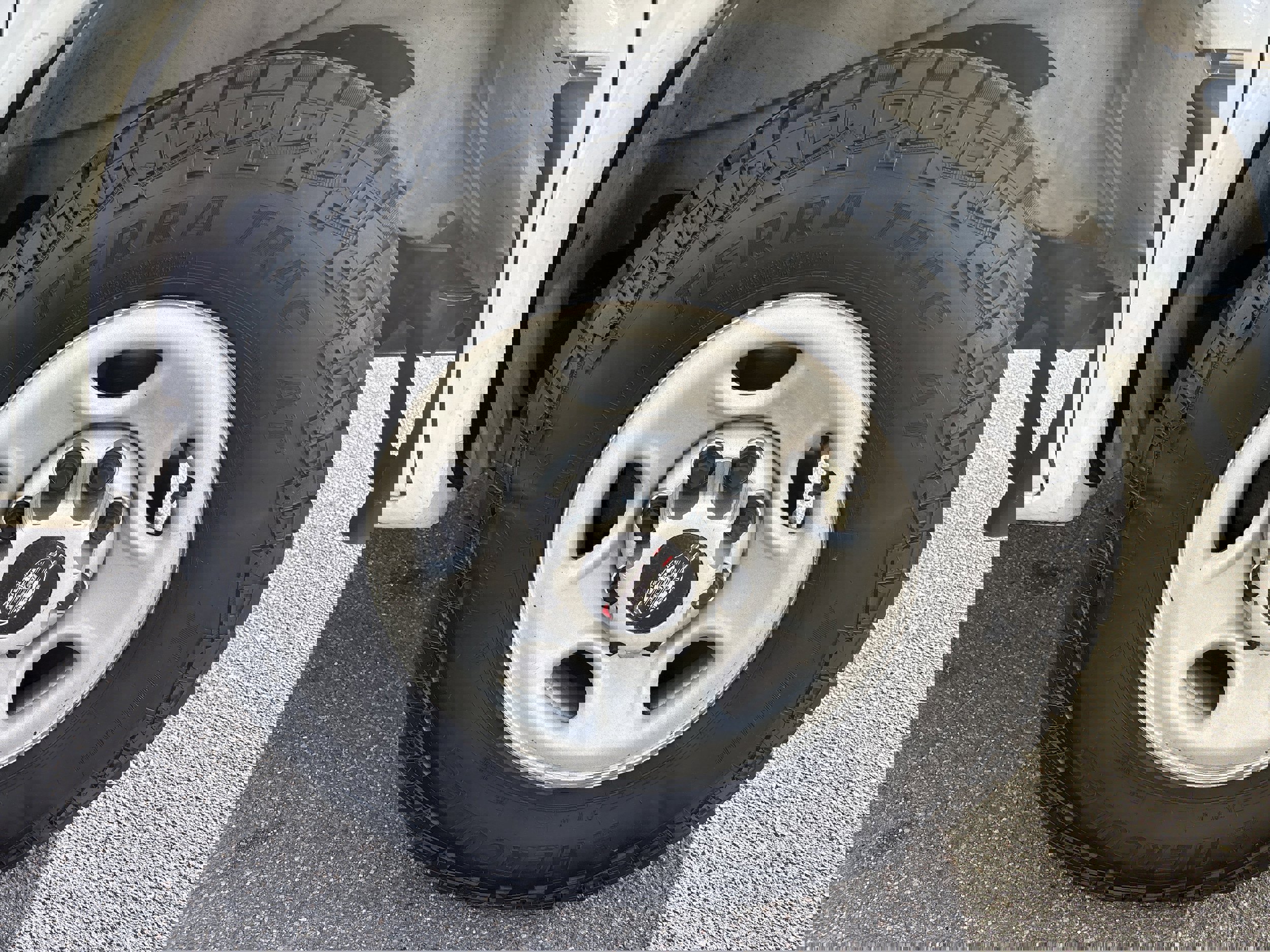 Used 2015 GMC Savana 3500 Extended image 23