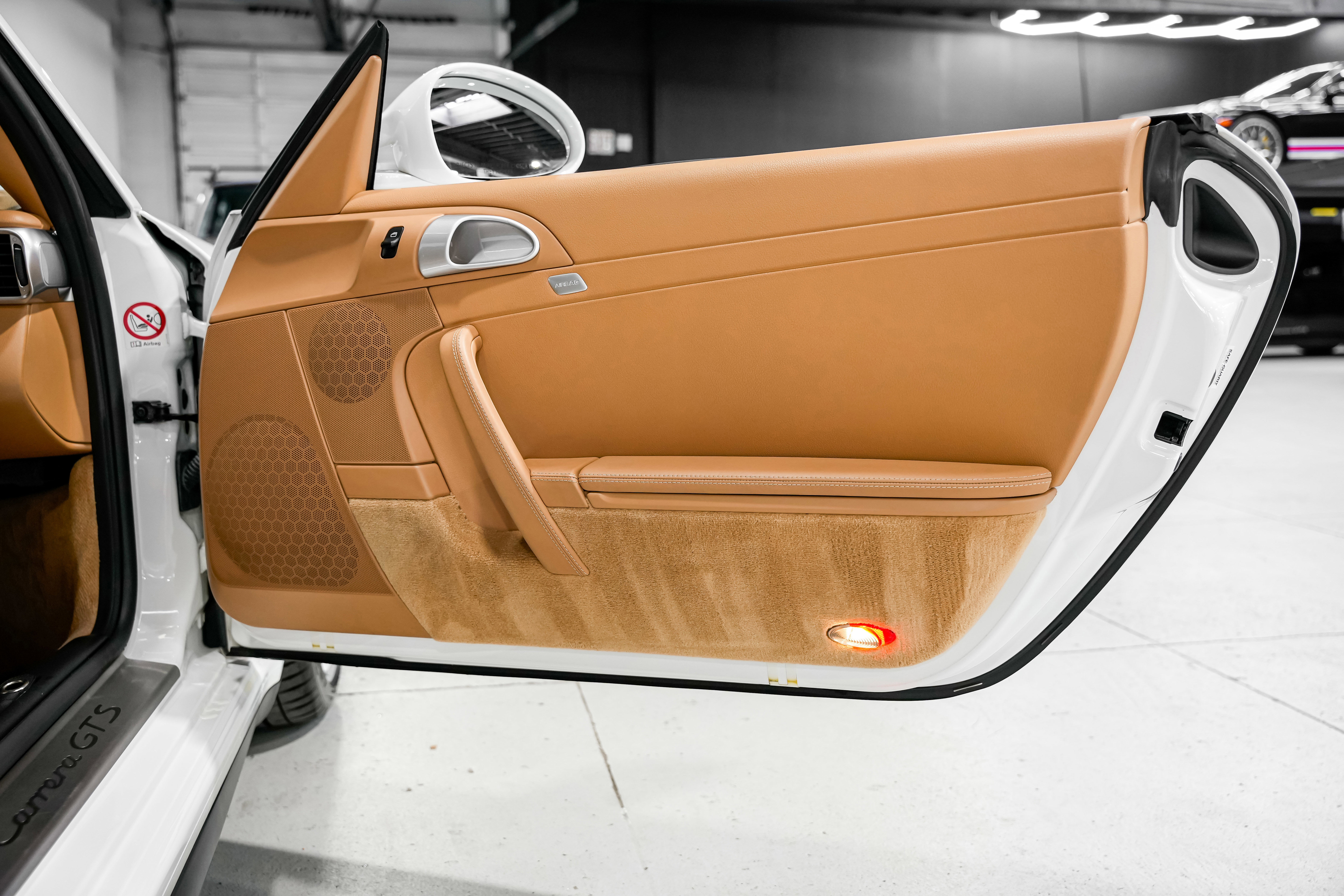 Used 2011 Porsche 911 Carrera GTS image 27