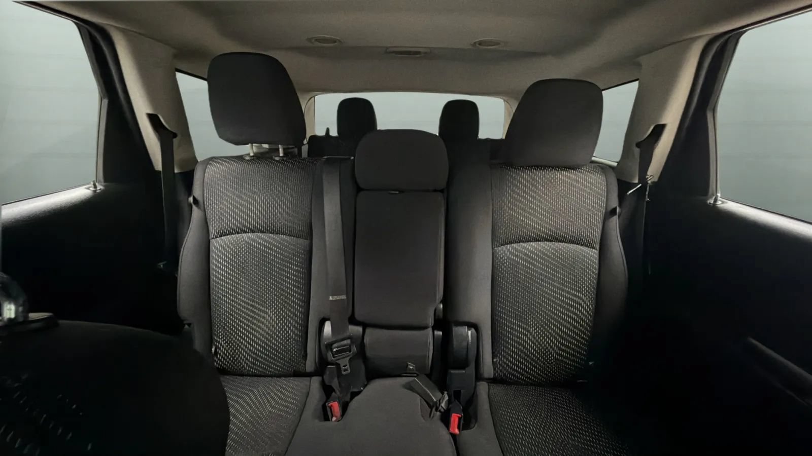 Used 2016 Dodge Journey SE w/ Flexible Seating Group FWD image 16