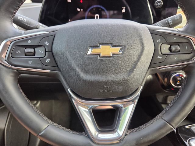 Certified 2025 Chevrolet Trax LT w/ LT Convenience Package FWD image 36