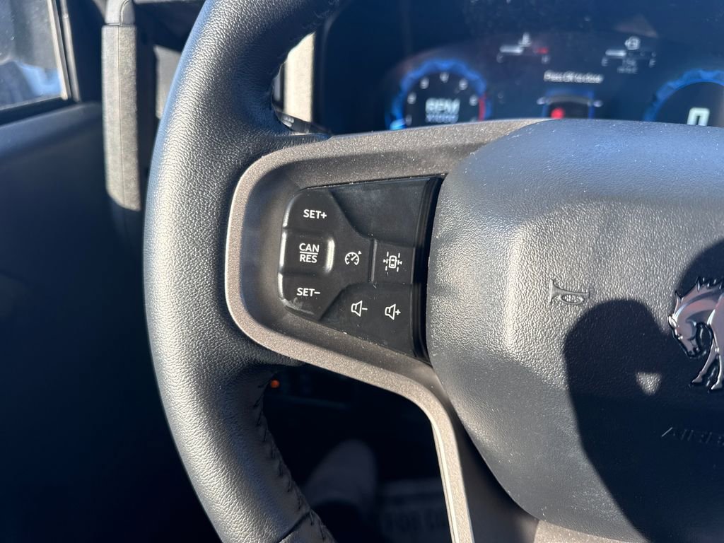 Used 2025 Ford Bronco Big Bend image 35