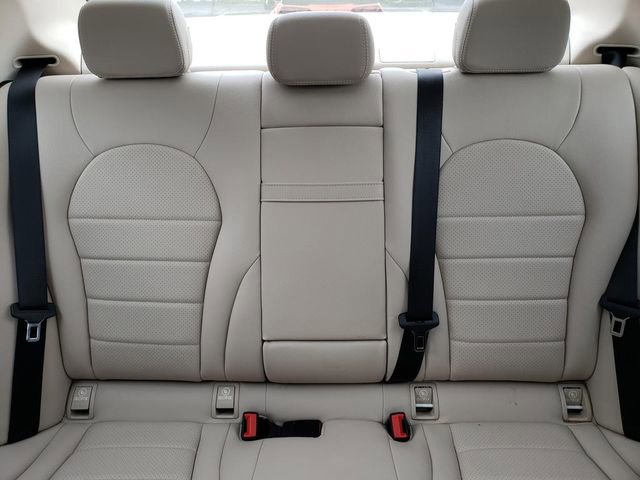 Certified 2018 Mercedes-Benz C 300 4MATIC Sedan image 33
