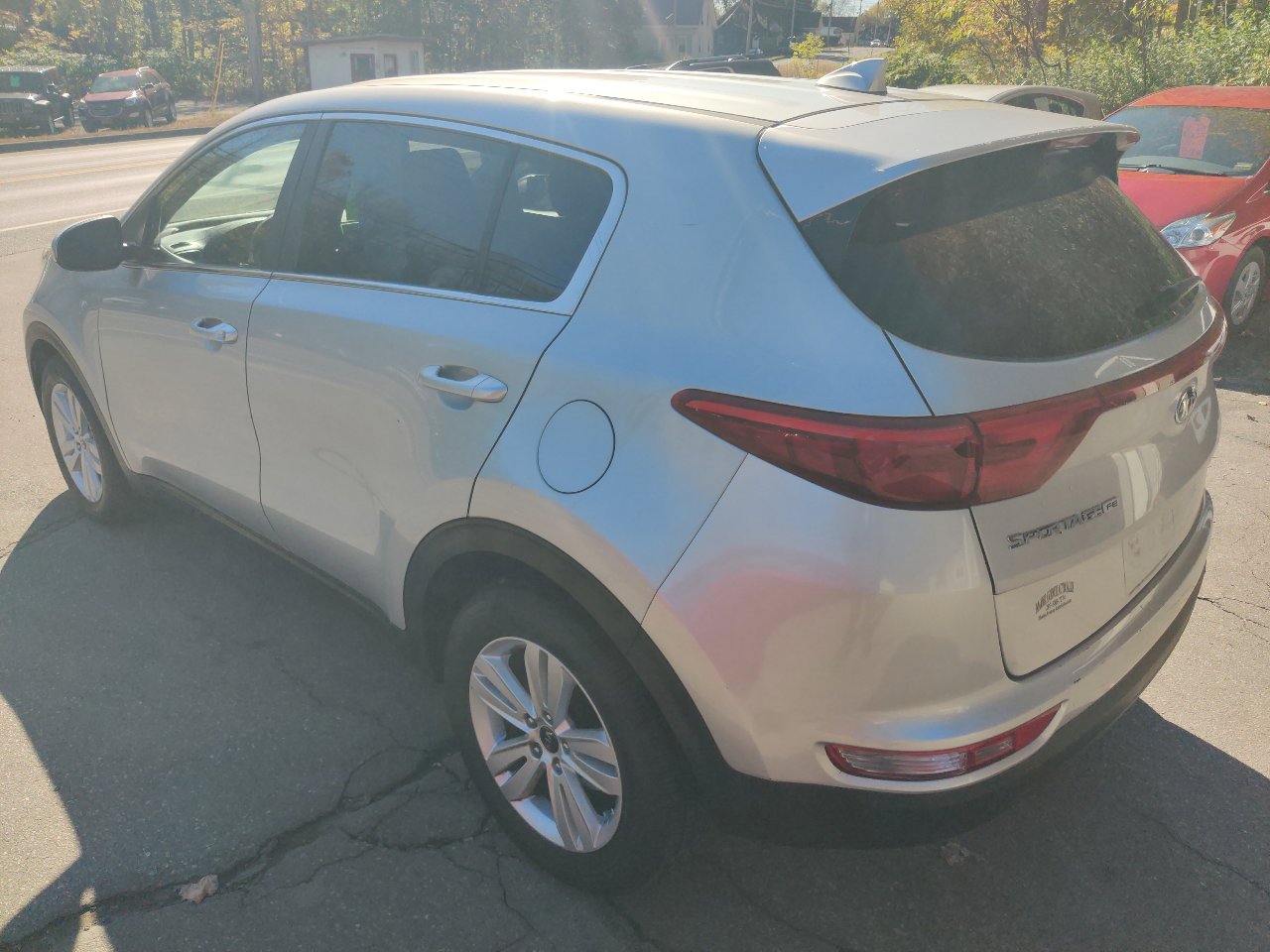 Used 2018 Kia Sportage LX image 4