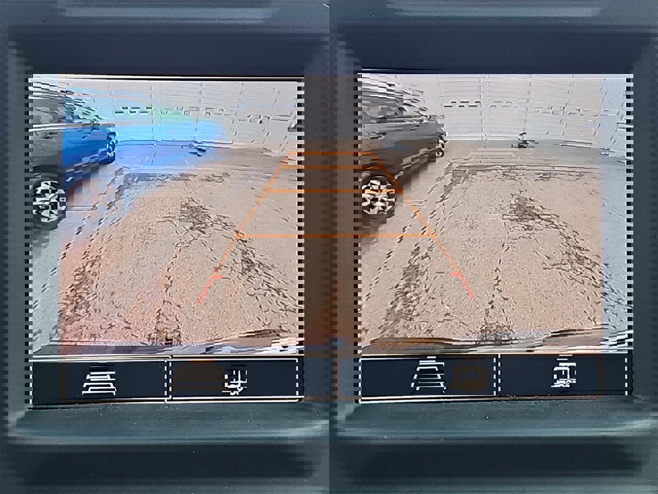 Certified 2022 Chevrolet Silverado 1500 Custom image 26