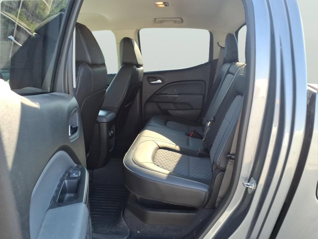 Used 2020 Chevrolet Colorado Z71 AWD/4WD image 32