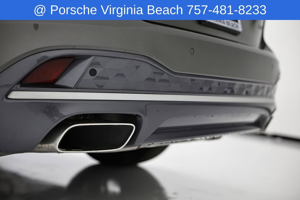 Used 2025 Audi A5 2.0T Premium Plus w/ Premium Plus AWD/4WD image 14