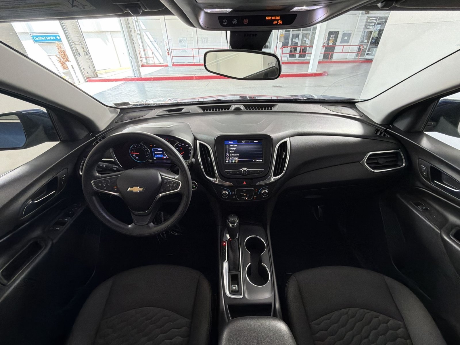 Used 2020 Chevrolet Equinox LT FWD image 23