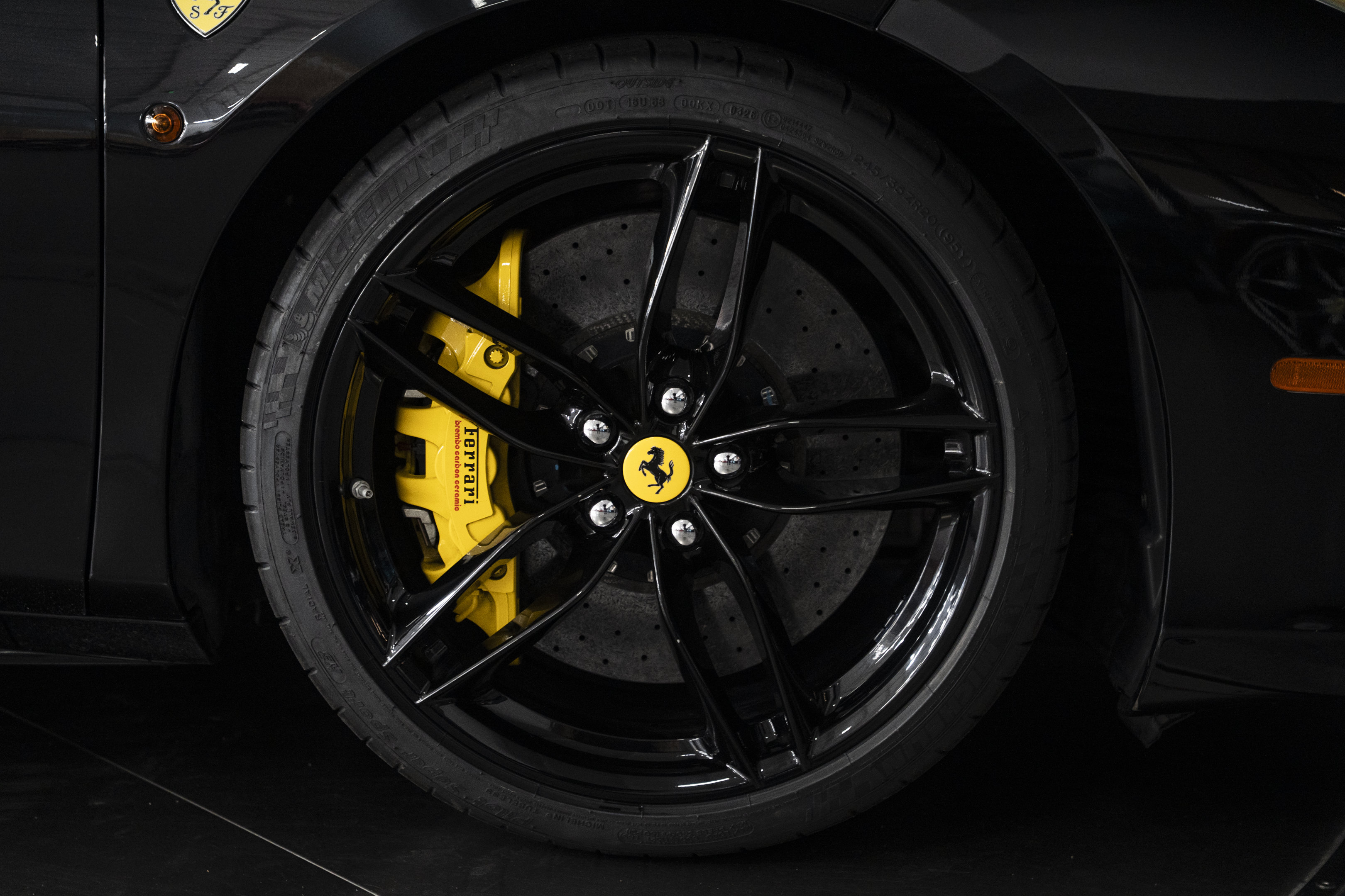 Used 2016 Ferrari 488 GTB RWD image 14