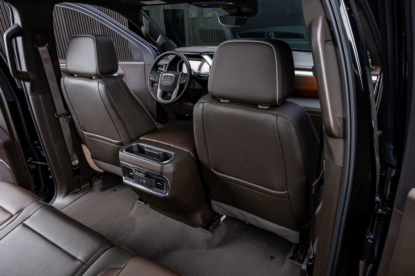 Used 2025 GMC Sierra 1500 Denali w/ Denali Reserve Package image 32