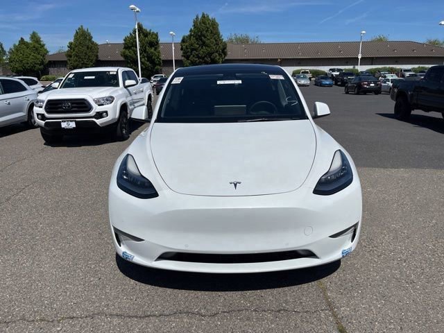 Used 2021 Tesla Model Y Long Range image 2