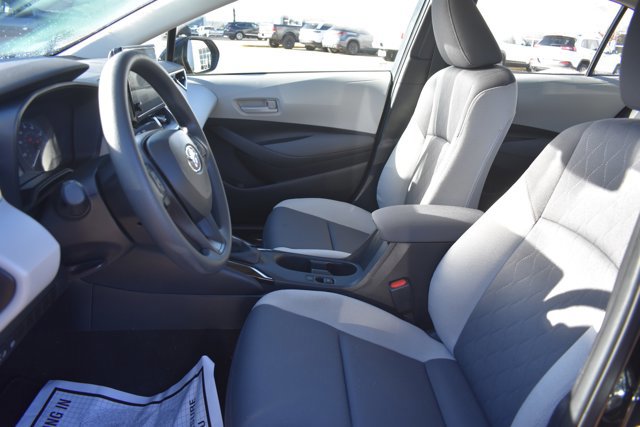 Used 2025 Toyota Corolla LE image 14