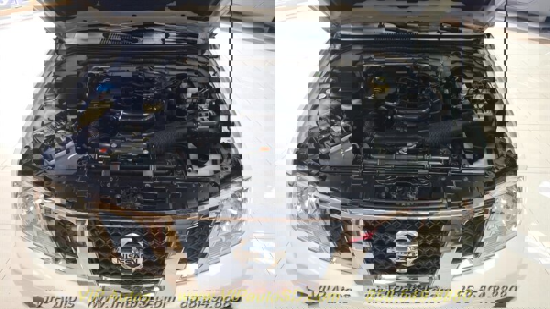 Used 2014 Nissan Frontier S image 12