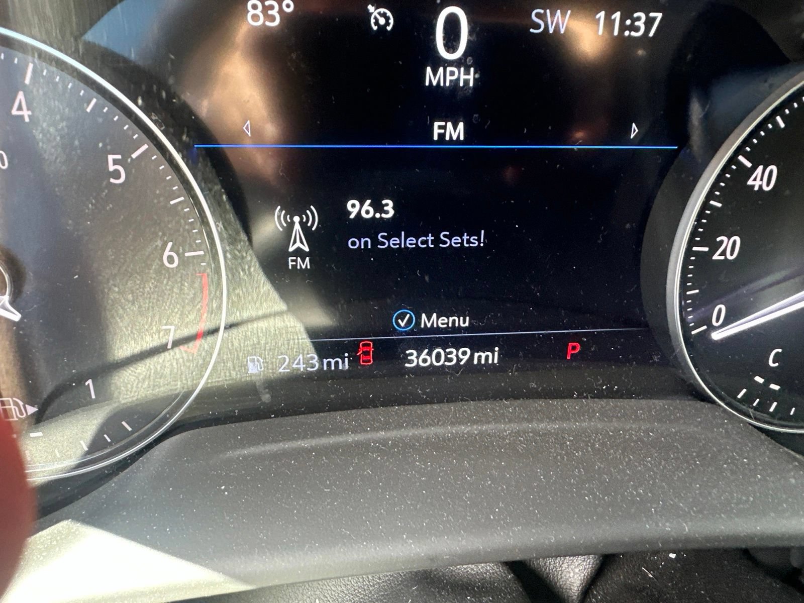 Used 2023 Buick Envision Essence w/ Sport Touring Package FWD image 11