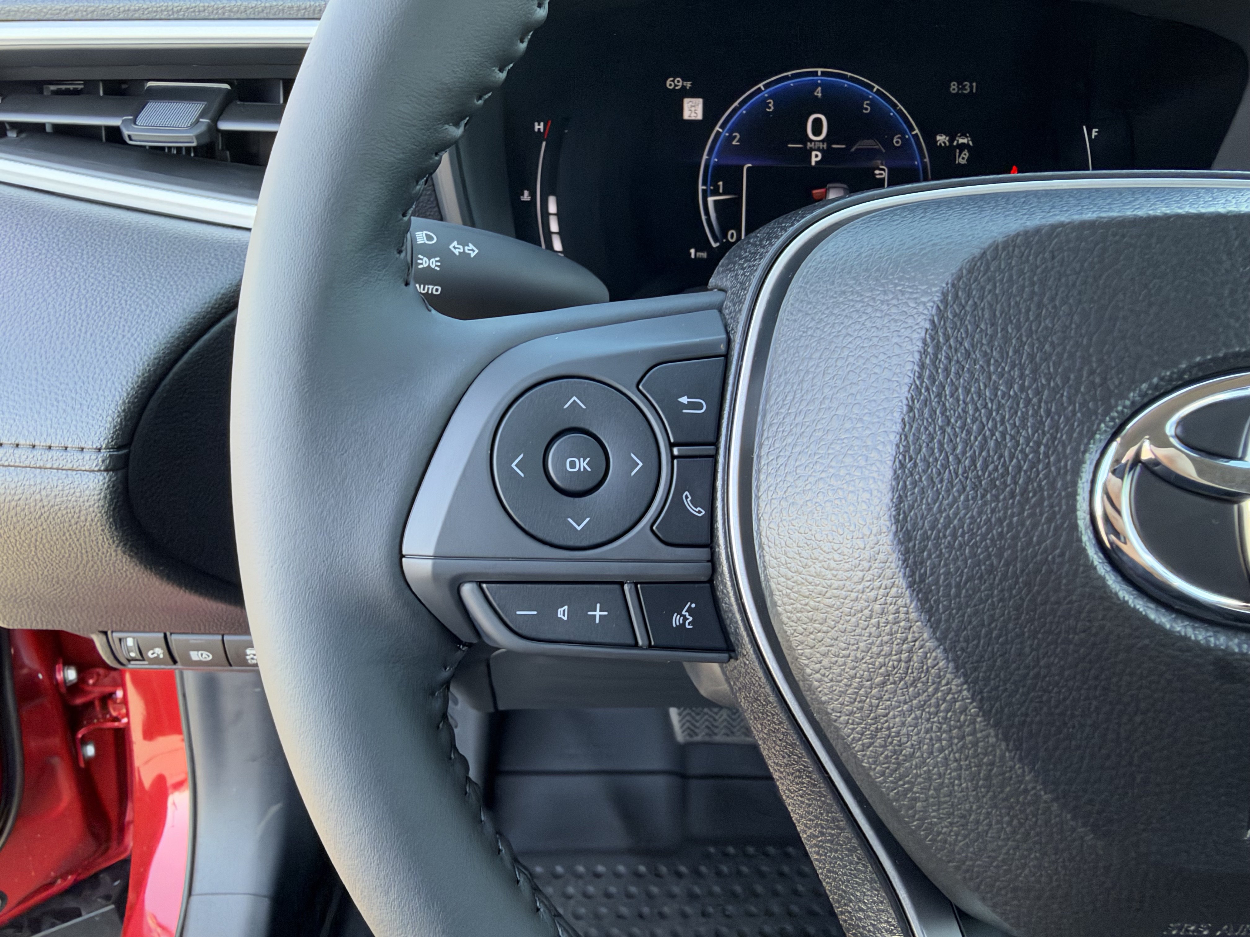 New 2026 Toyota Corolla Cross LE FWD image 14