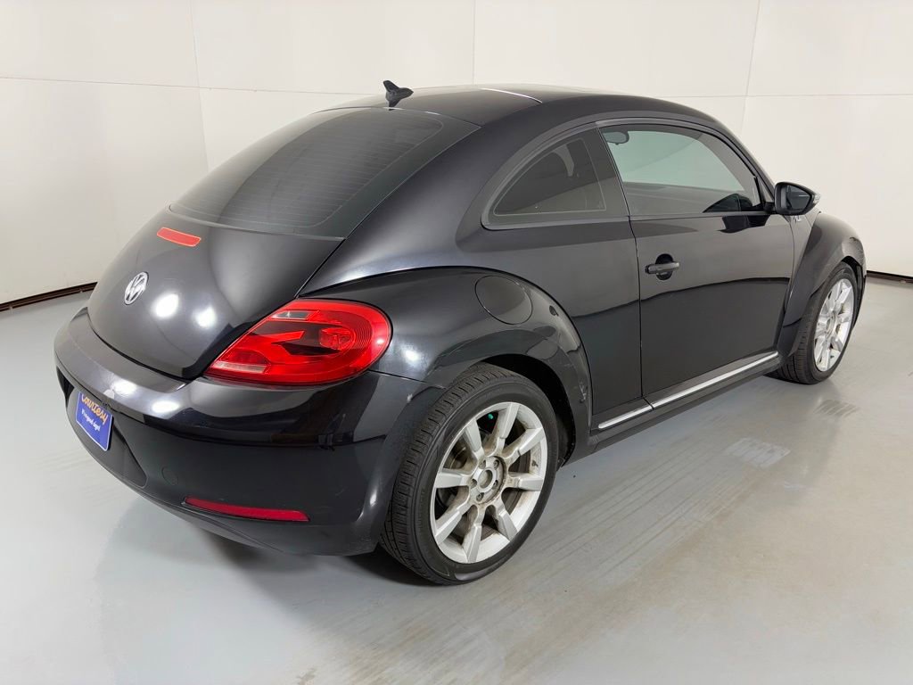 Used 2013 Volkswagen Beetle 2.5 Fender image 5