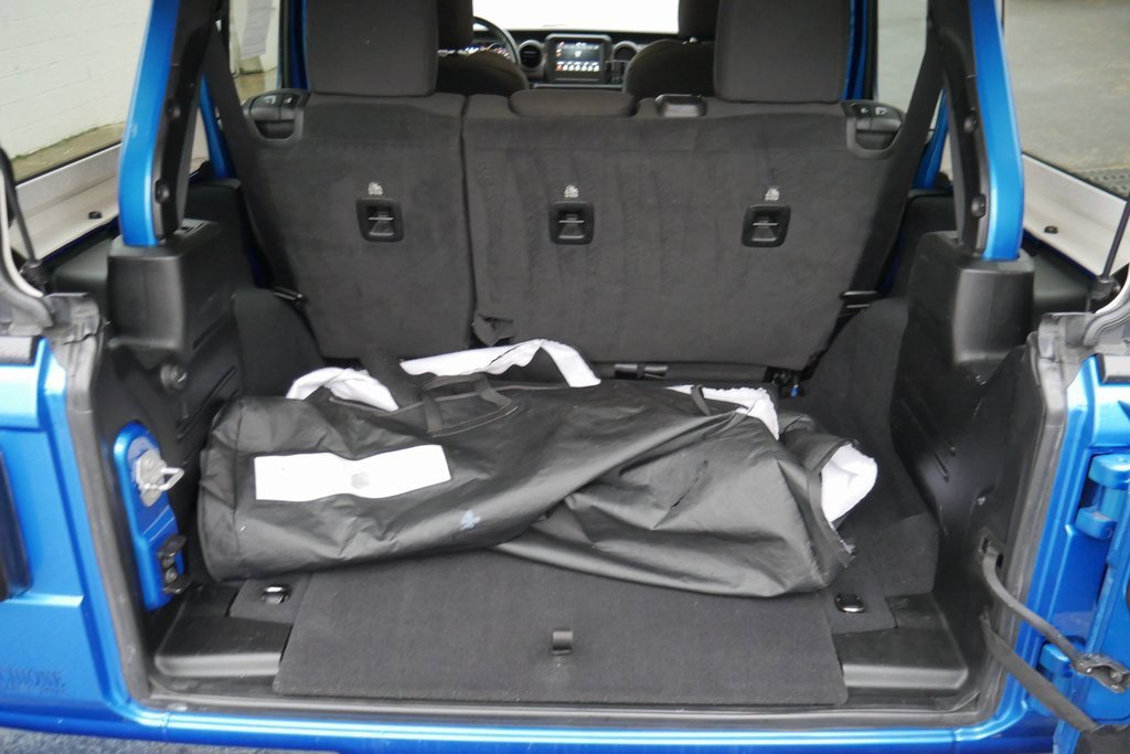 Used 2022 Jeep Wrangler Unlimited Willys image 27