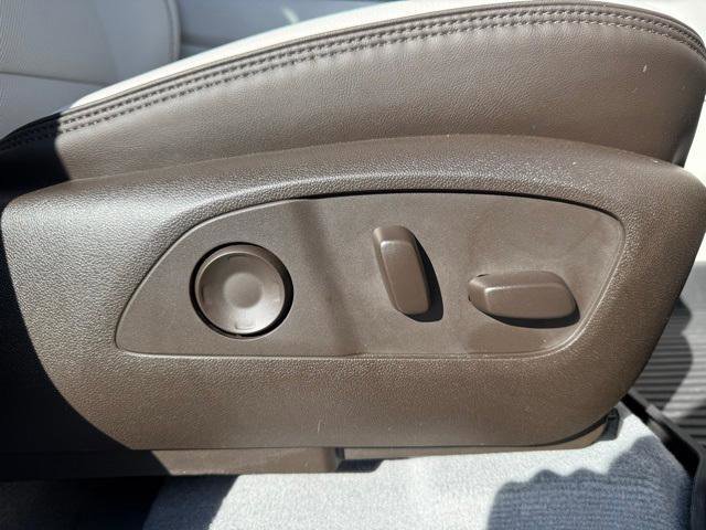 Used 2024 GMC Acadia Denali w/ Super Cruise Package image 33