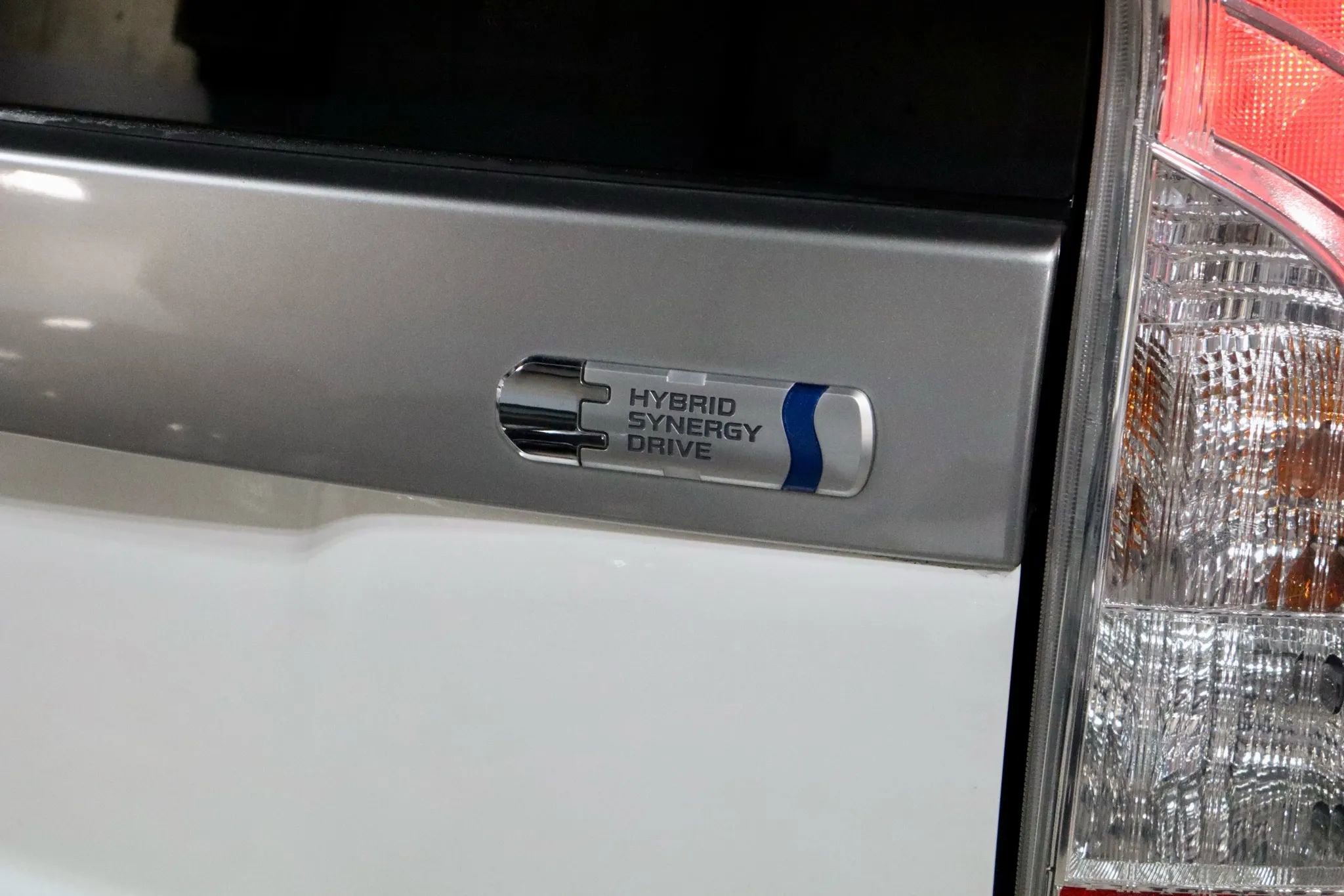 Used 2013 Toyota Prius Plug-In Hybrid image 8