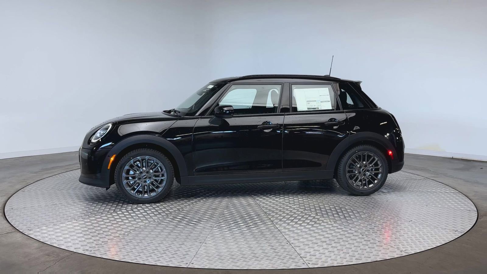 New 2026 MINI Cooper S FWD image 5