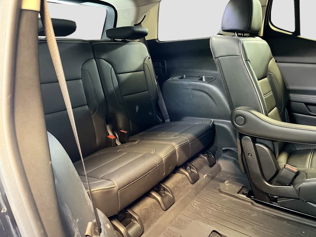 Used 2023 GMC Acadia Denali w/ Black Diamond Edition AWD/4WD image 27