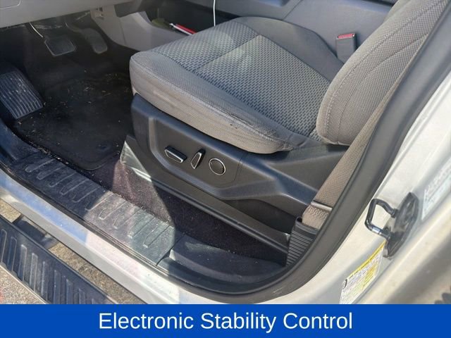 Used 2016 Ford F150 XLT w/ Equipment Group 302A Luxury image 7