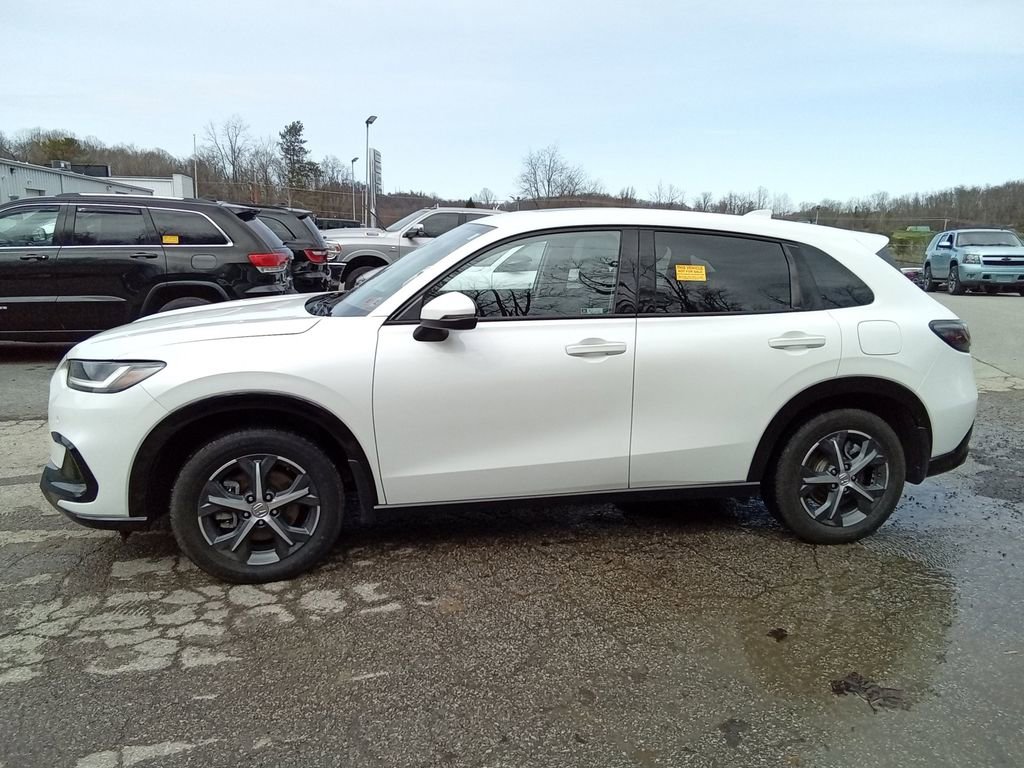 Used 2023 Honda HR-V EX-L image 7