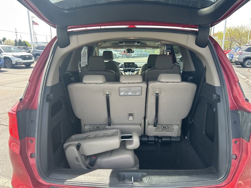 Used 2023 Honda Odyssey Touring image 15
