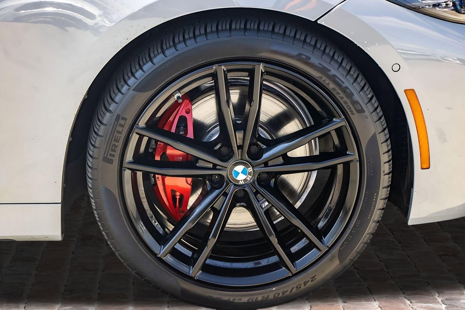 Used 2022 BMW M440i Coupe w/ Premium Package image 37