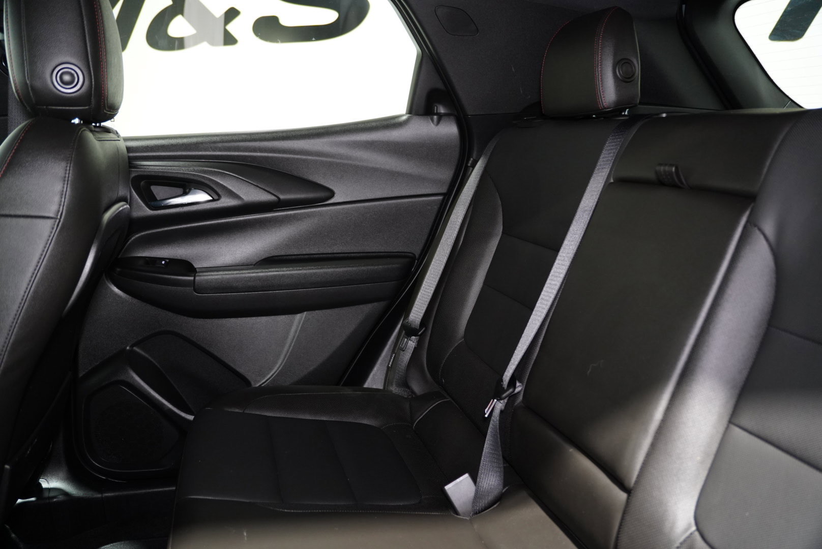 Used 2024 Chevrolet TrailBlazer RS w/ Convenience Package image 18