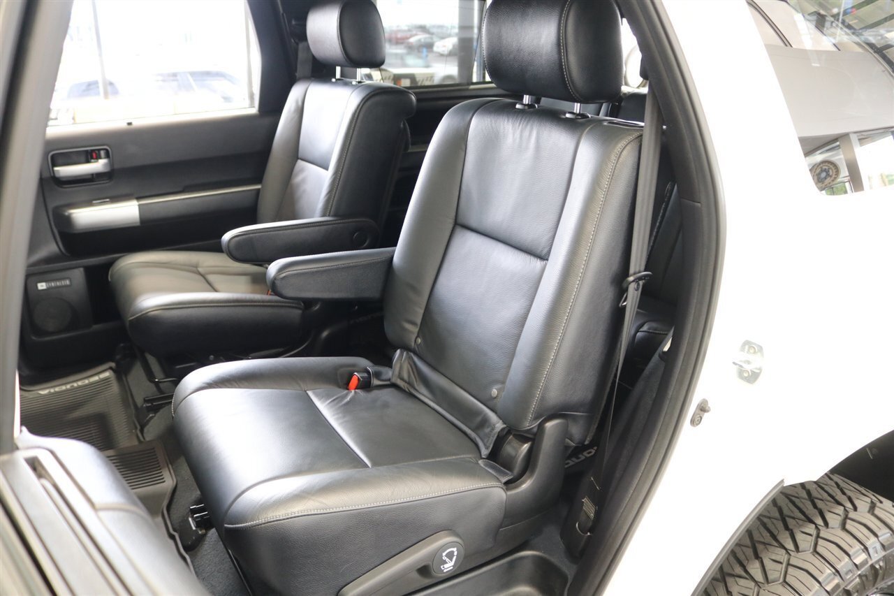 Used 2021 Toyota Sequoia Nightshade w/ Safety & Convenience Package AWD/4WD image 18