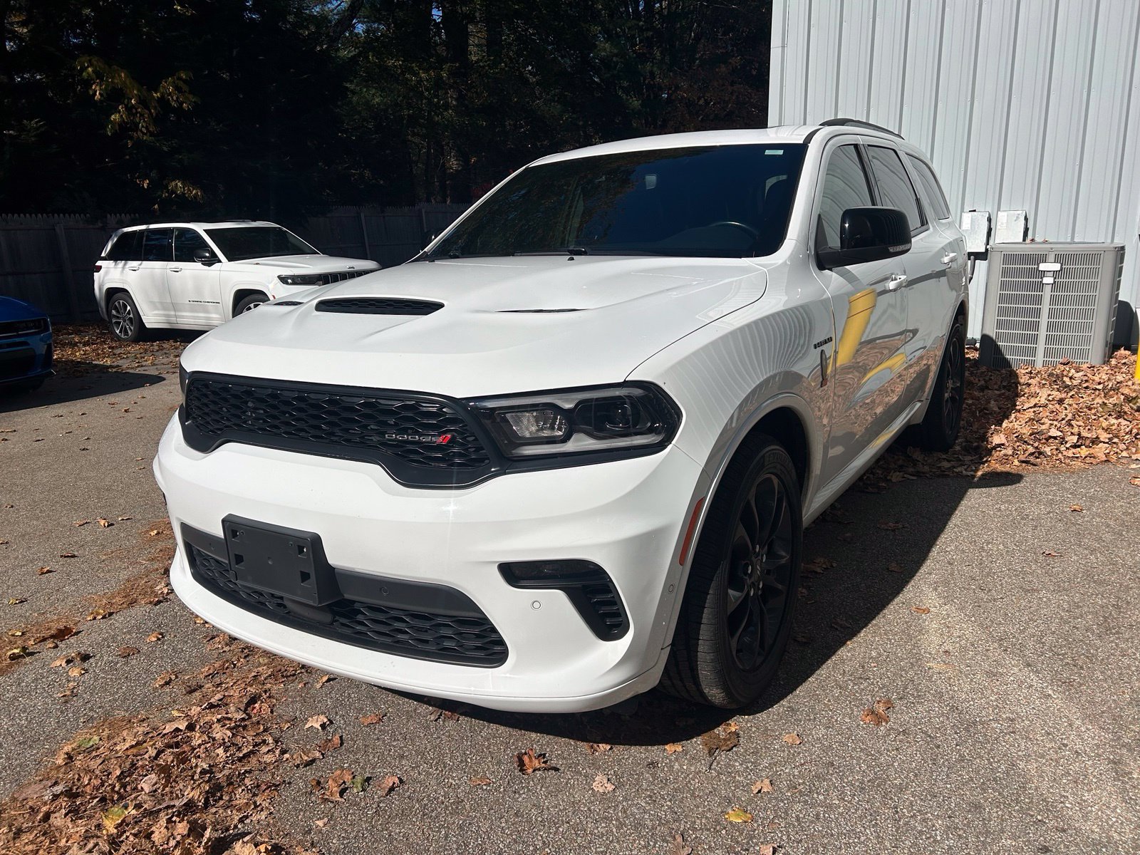 Used 2023 Dodge Durango R/T AWD/4WD image 9