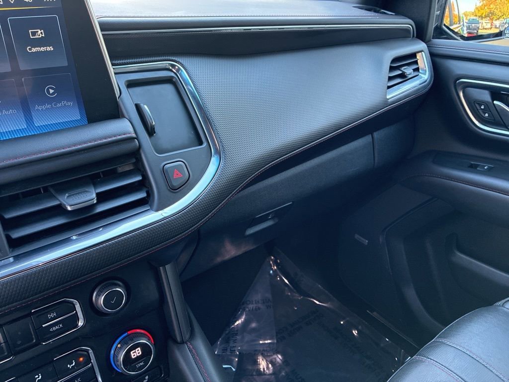 Used 2022 Chevrolet Suburban RST w/ Luxury Package image 34