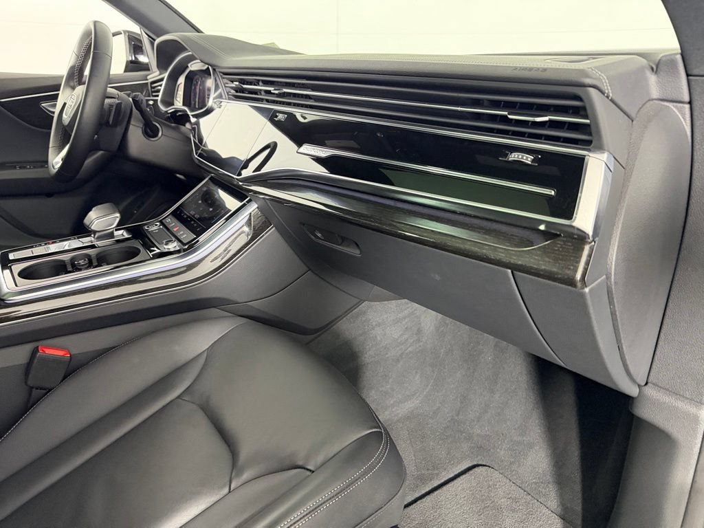 Used 2025 Audi Q8 Premium w/ Black Optic Package AWD/4WD image 31